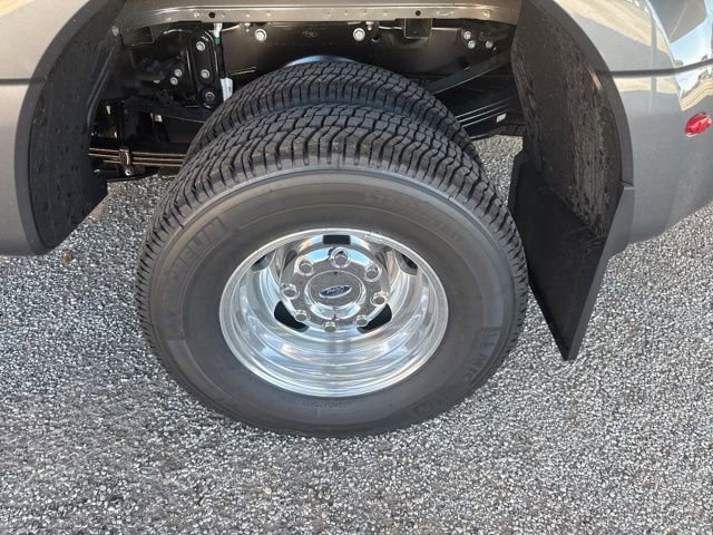 New 2026 Ford F350 Platinum image 5