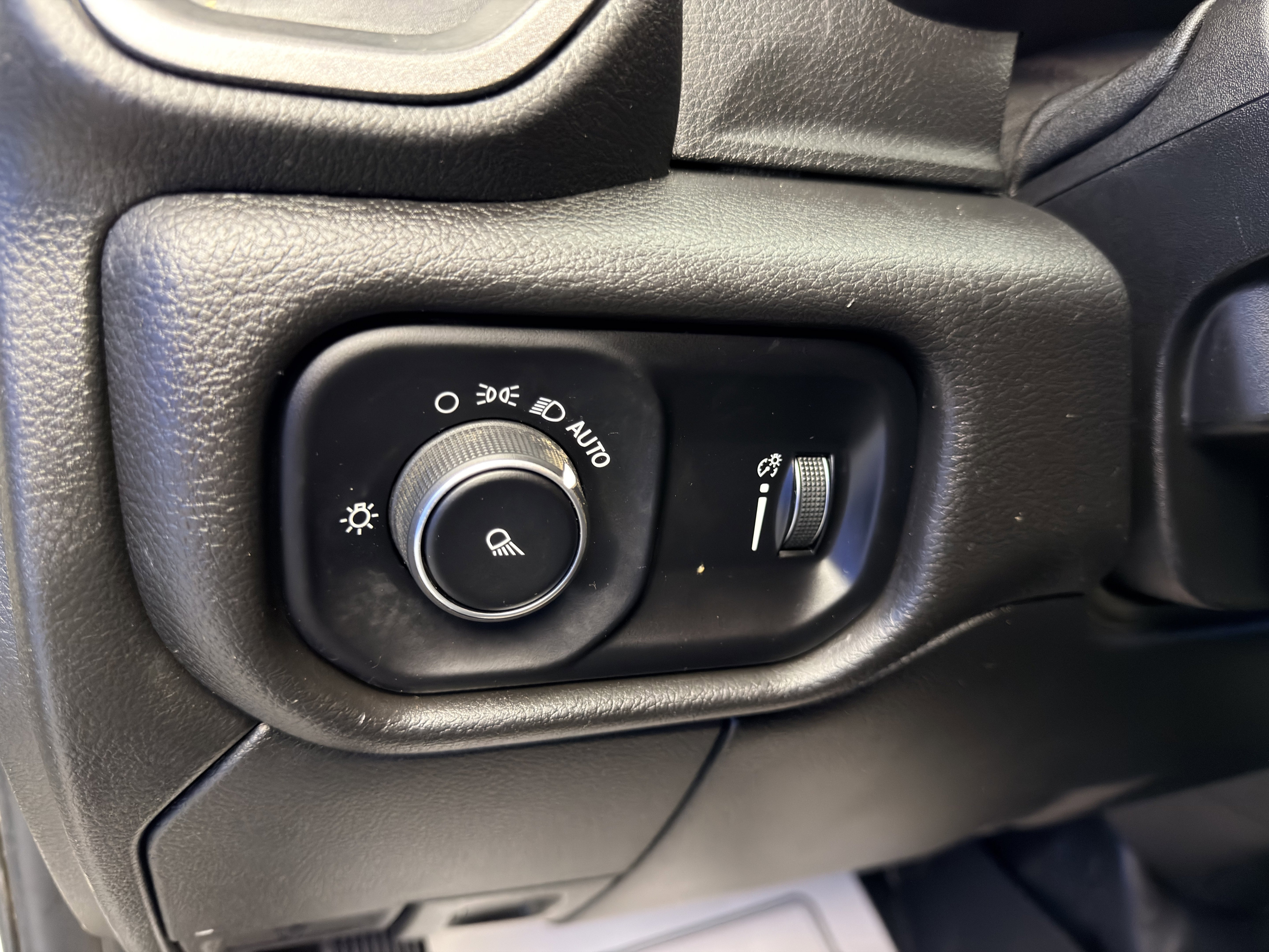 Used 2023 RAM 2500 Tradesman RWD image 14
