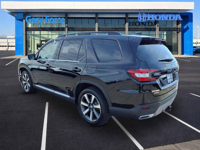 Certified 2024 Honda Pilot Elite image 3
