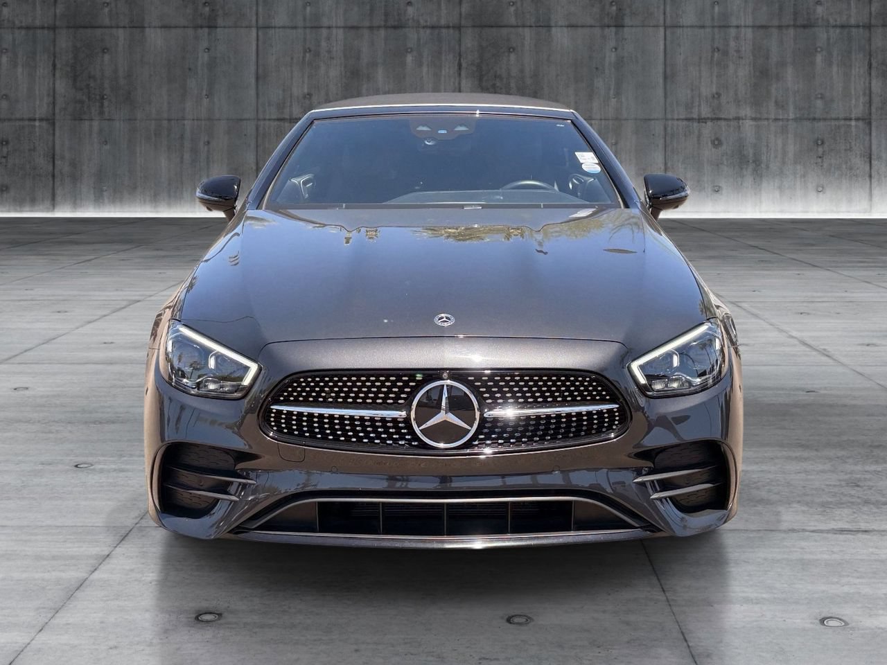 Used 2023 Mercedes-Benz E 450 4MATIC Cabriolet image 8