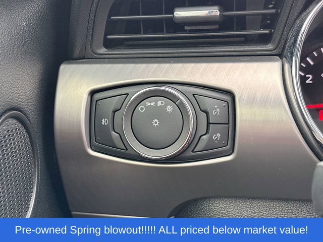 Used 2015 Ford Mustang 50 Years RWD image 32