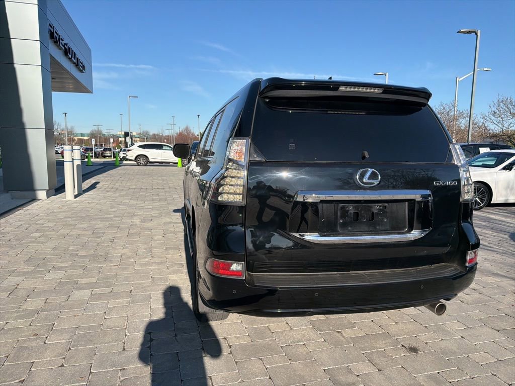 Used 2016 Lexus GX 460 w/ Premium Package image 18