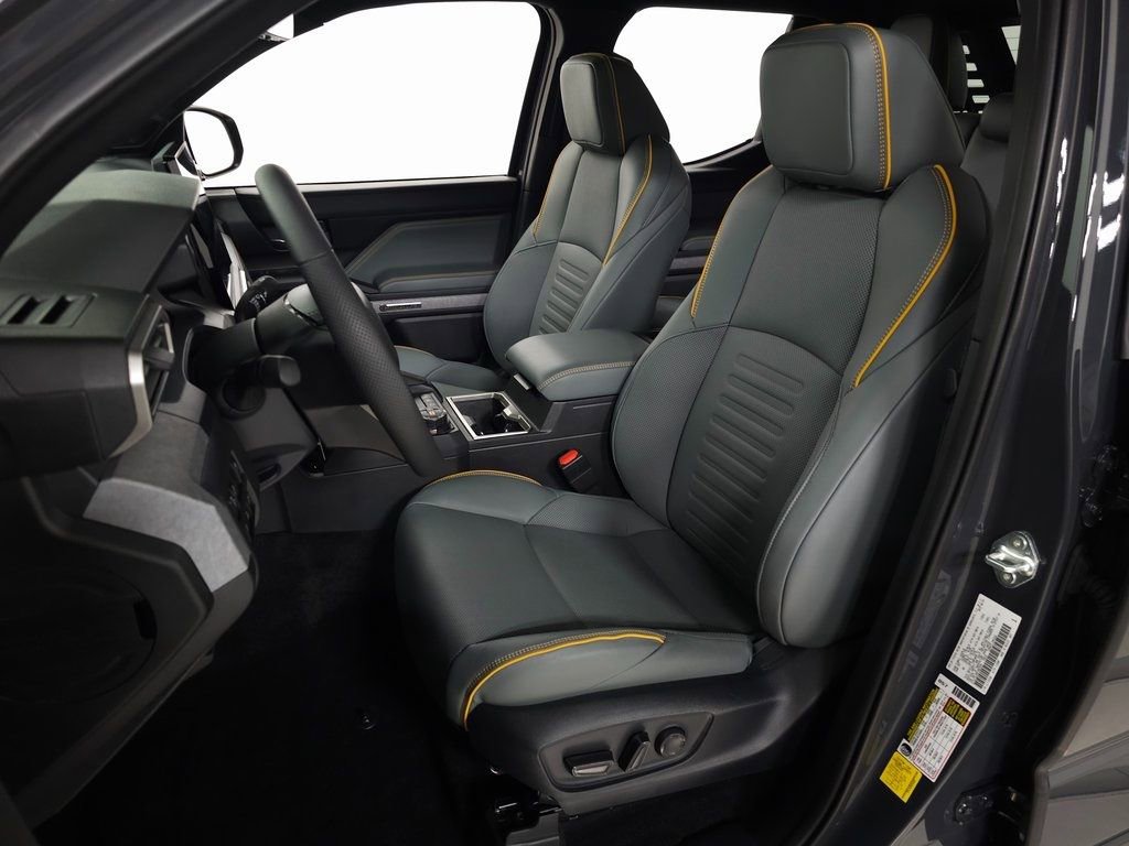 Used 2024 Toyota Tacoma Trailhunter image 20