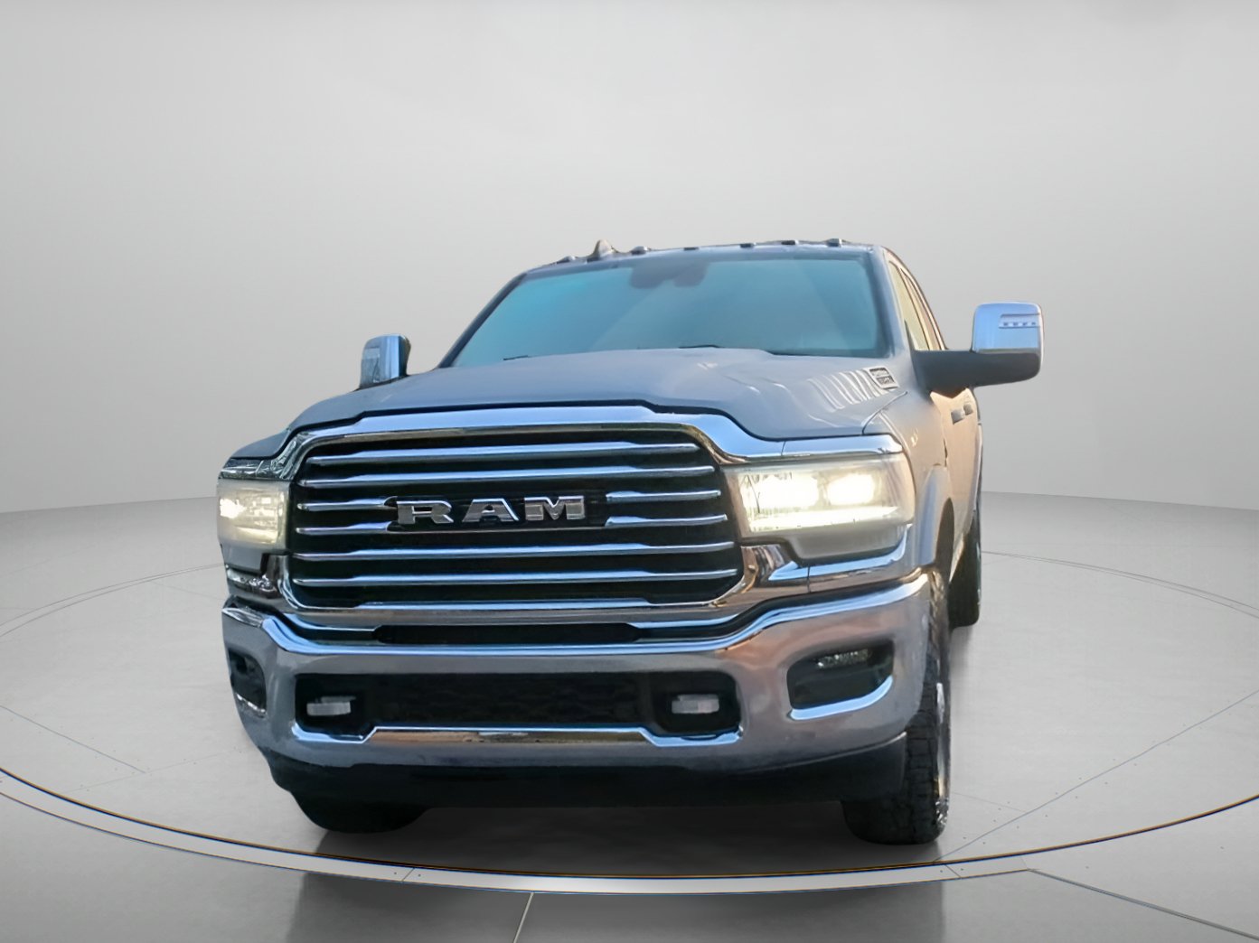 Used 2024 RAM 2500 Limited w/ Safety Group AWD/4WD image 10
