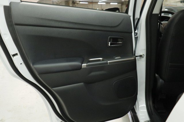 New 2027 Mitsubishi Outlander Sport SE AWD/4WD image 25