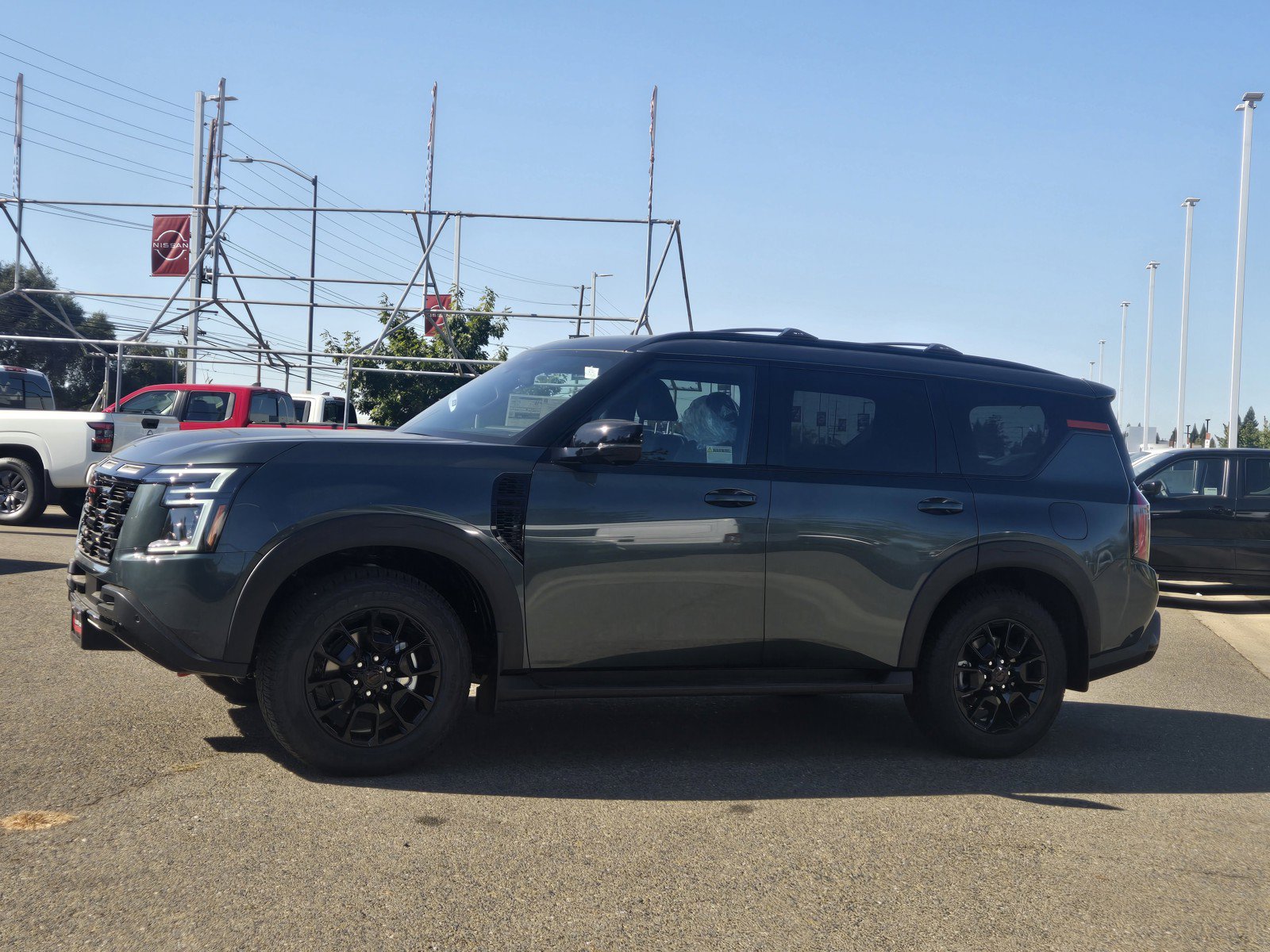 New 2026 Nissan Armada PRO-4X AWD/4WD image 7