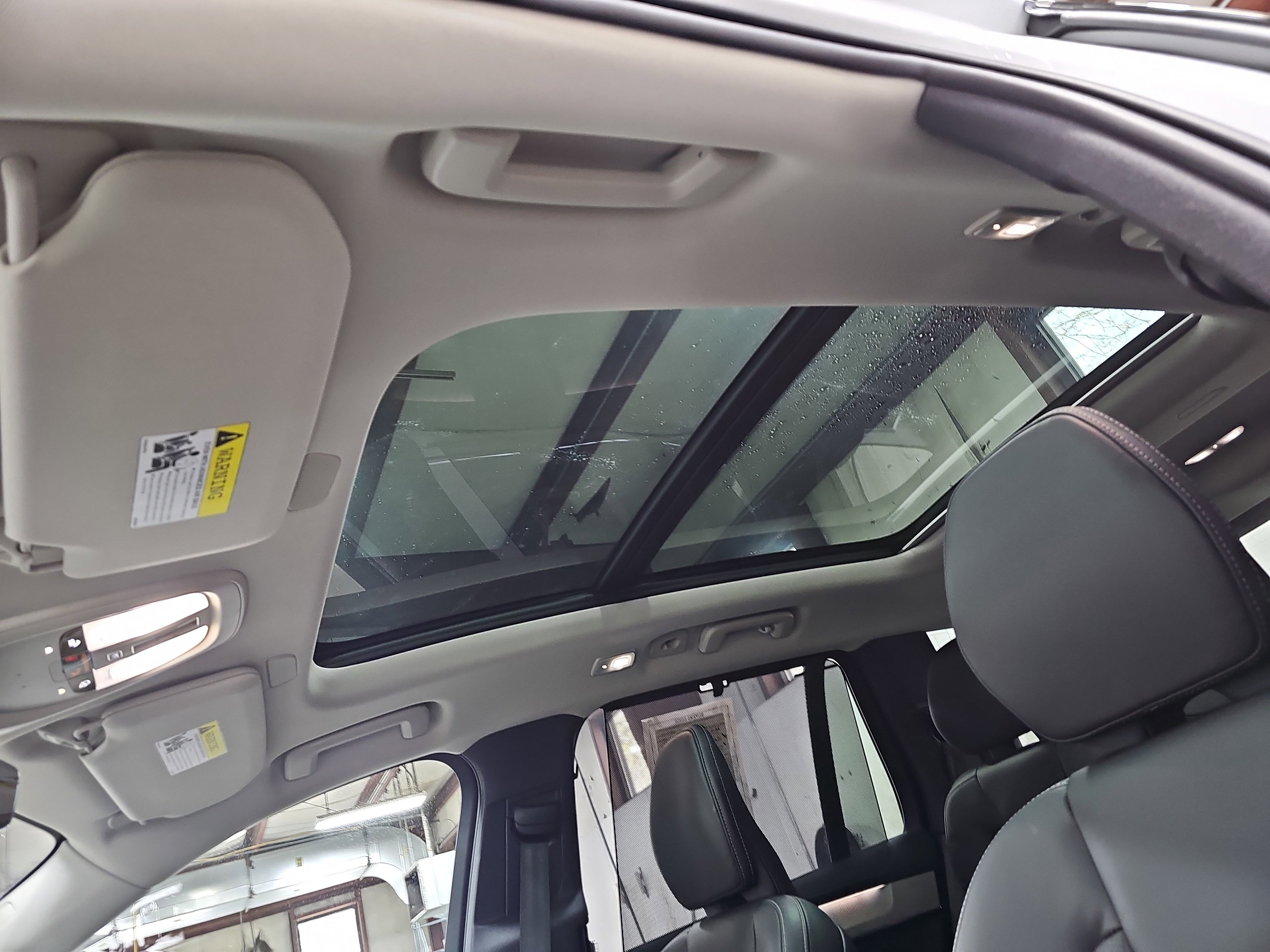 Used 2025 Volvo XC90 T8 Ultra w/ Protection Package Premier image 31