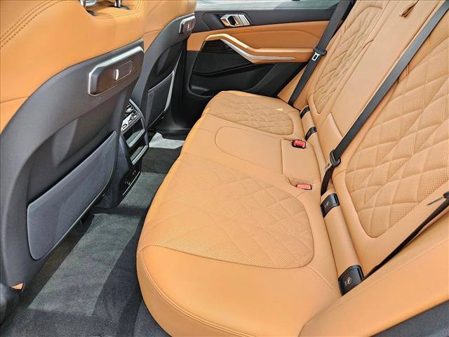 New 2026 BMW X5 xDrive40i w/ Parking Assistance Package AWD/4WD image 14