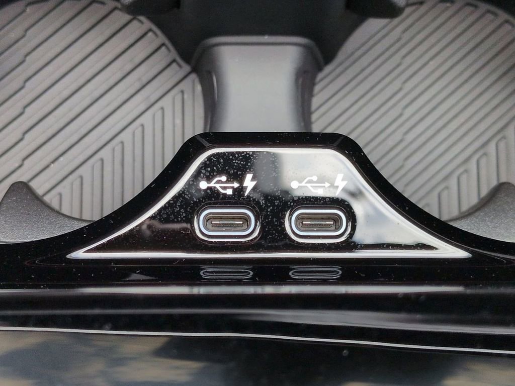 New 2026 BMW 530i w/ Premium Package image 23