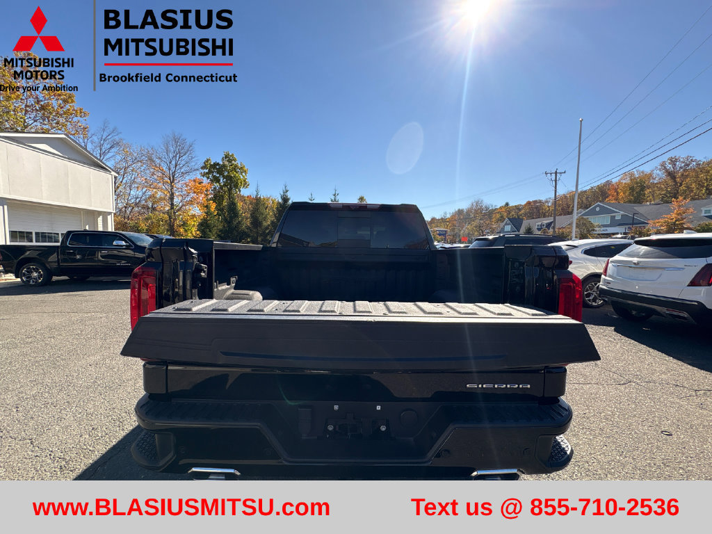 Used 2023 GMC Sierra 1500 Denali w/ Denali Reserve Package AWD/4WD image 34
