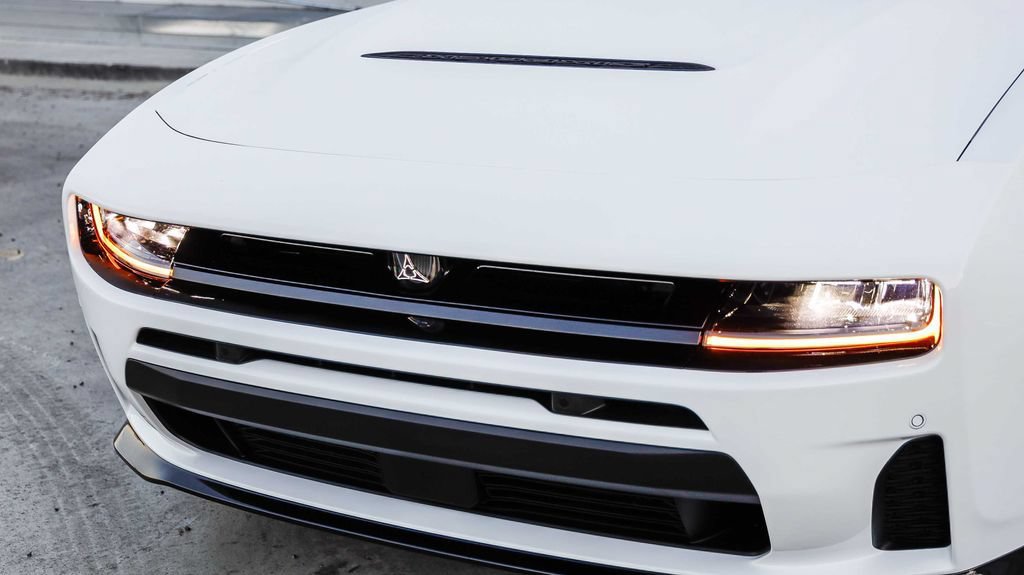 New 2026 Dodge Charger Scat Pack w/ Blacktop Package AWD/4WD image 6