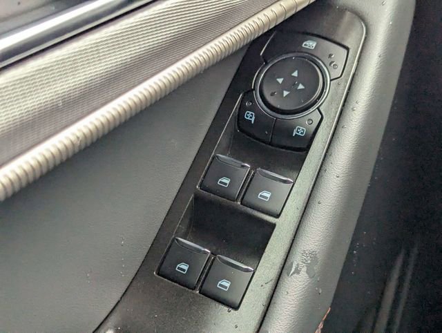 Used 2025 Ford Explorer Active image 24