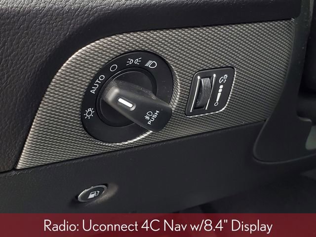 Used 2020 Dodge Durango GT image 17