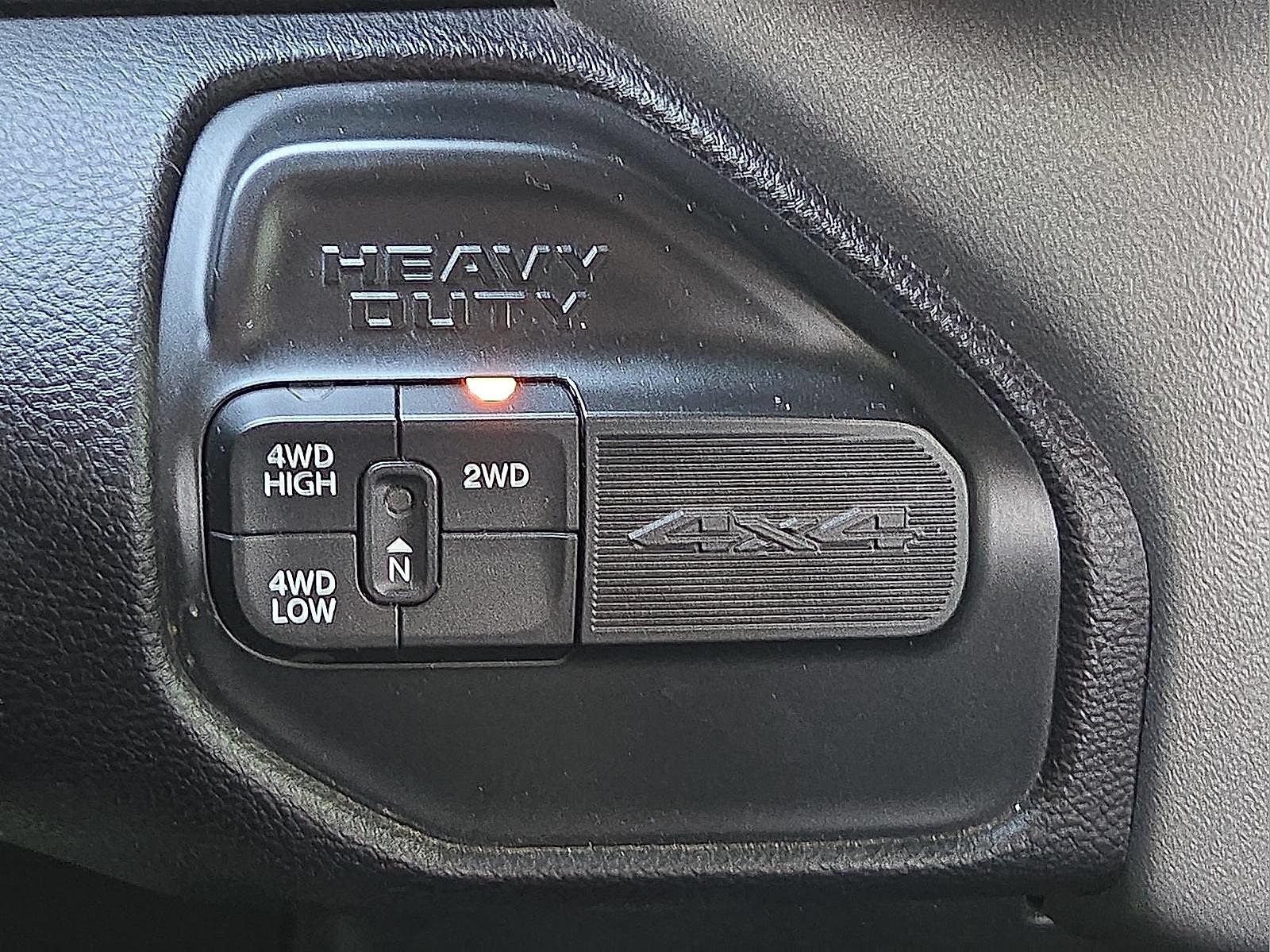 Used 2024 RAM 2500 Big Horn AWD/4WD image 17