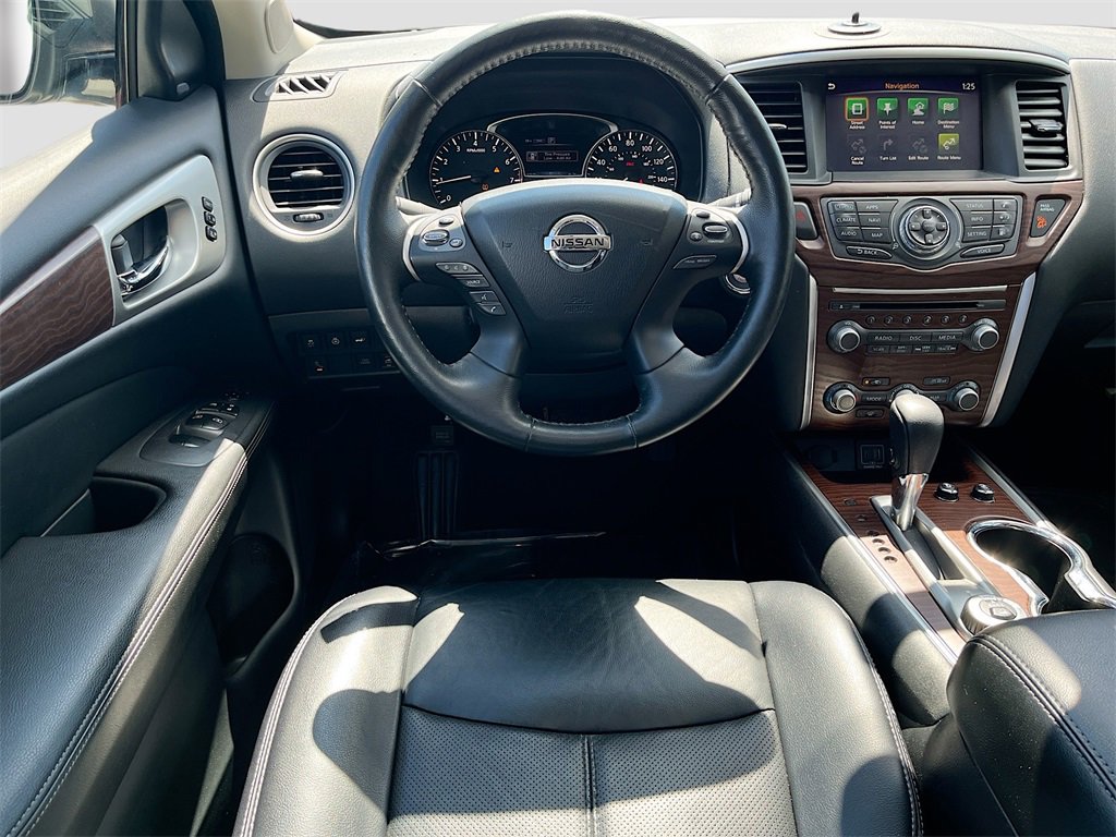 Certified 2020 Nissan Pathfinder Platinum image 23