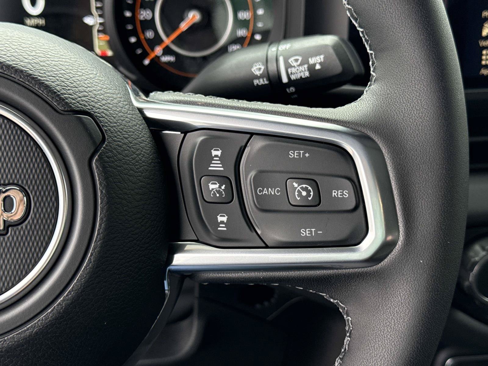 New 2026 Jeep Wrangler Unlimited Sahara AWD/4WD image 19