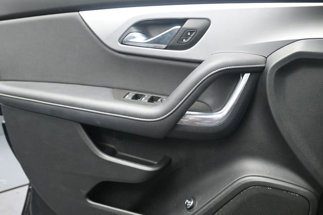 Used 2023 Chevrolet Blazer LT w/ Sound & Technology Package FWD image 15