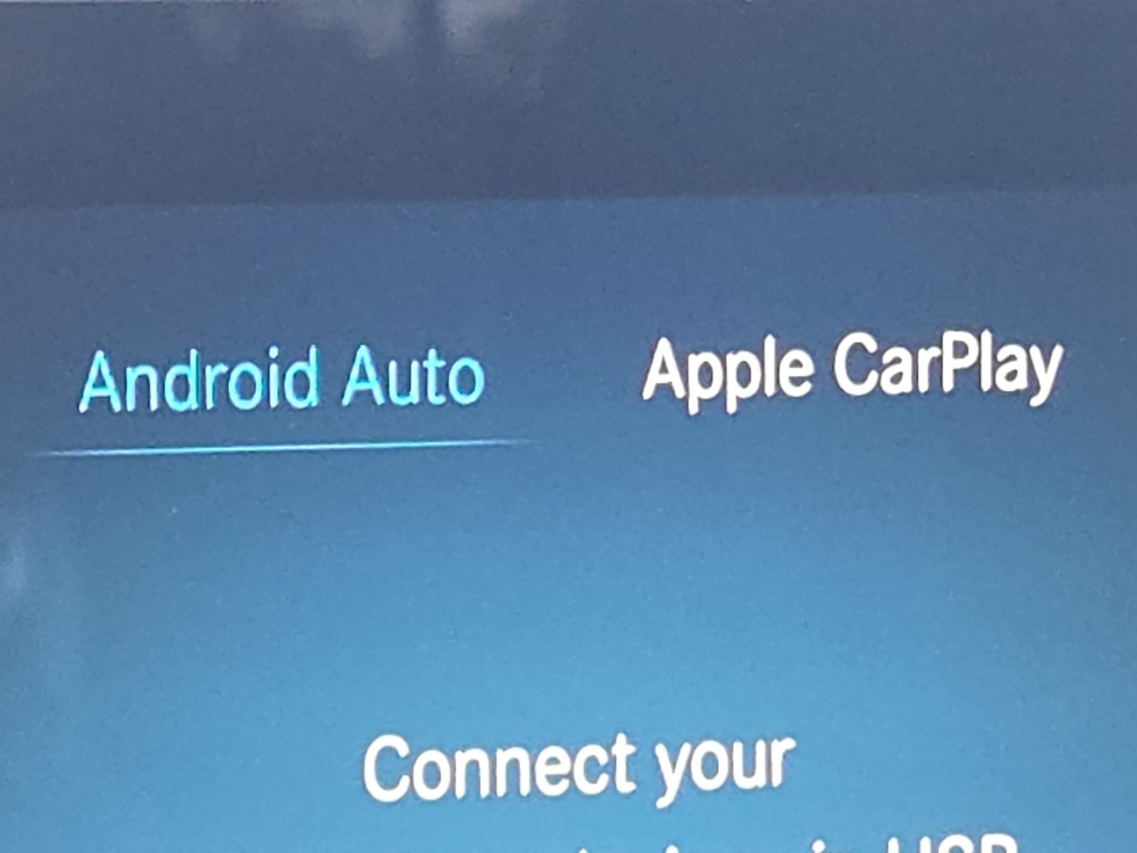 Used 2022 Mercedes-Benz GLB 250 4MATIC image 4