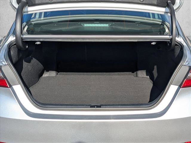 Used 2024 Toyota Camry SE w/ Cold Weather Package image 6