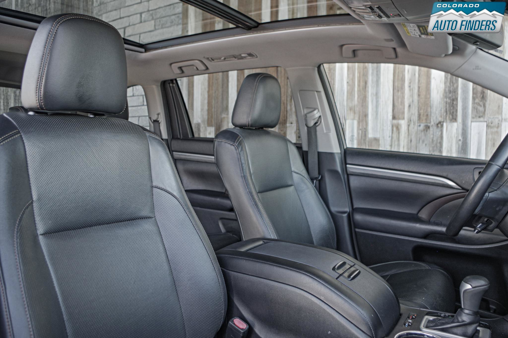 Used 2018 Toyota Highlander Limited Platinum AWD/4WD image 22