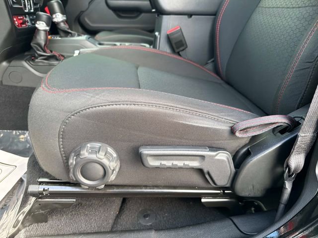 Used 2022 Jeep Wrangler Unlimited Rubicon image 19