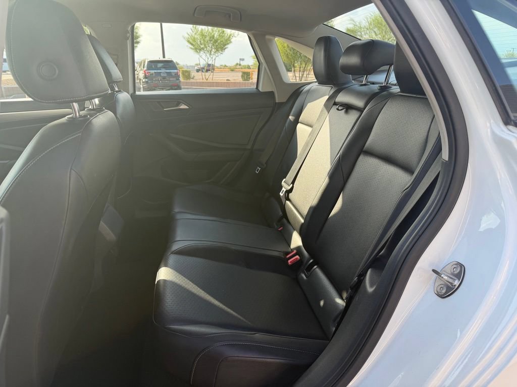 Used 2020 Volkswagen Jetta SE FWD image 10
