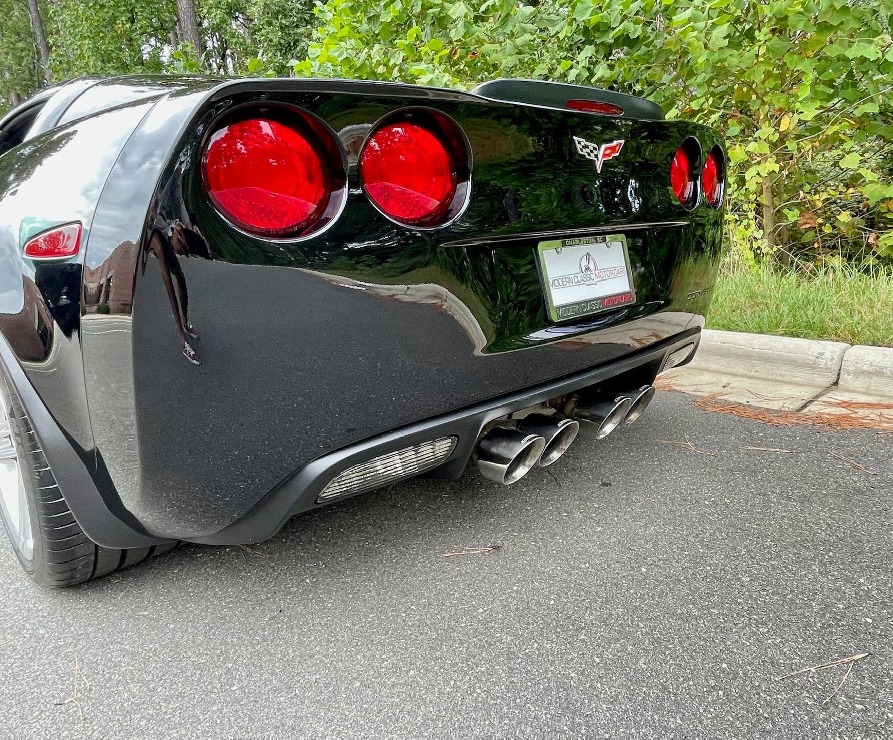 Used 2007 Chevrolet Corvette Z06 w/ Preferred Equipment Group image 23