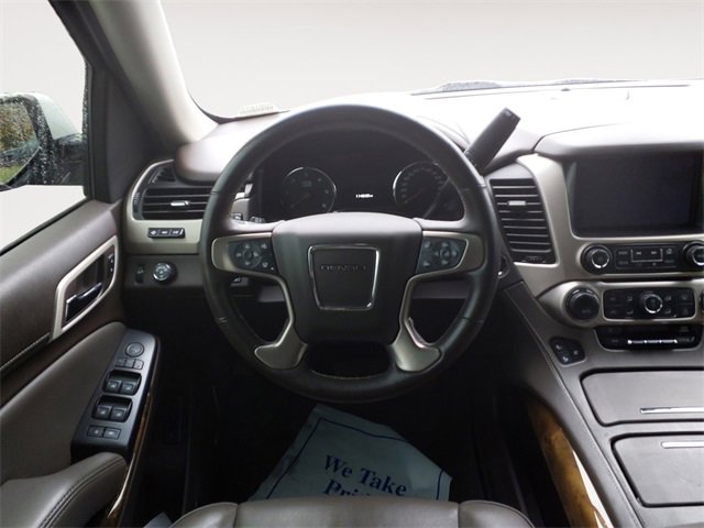 Used 2016 GMC Yukon Denali w/ Open Road Package image 12