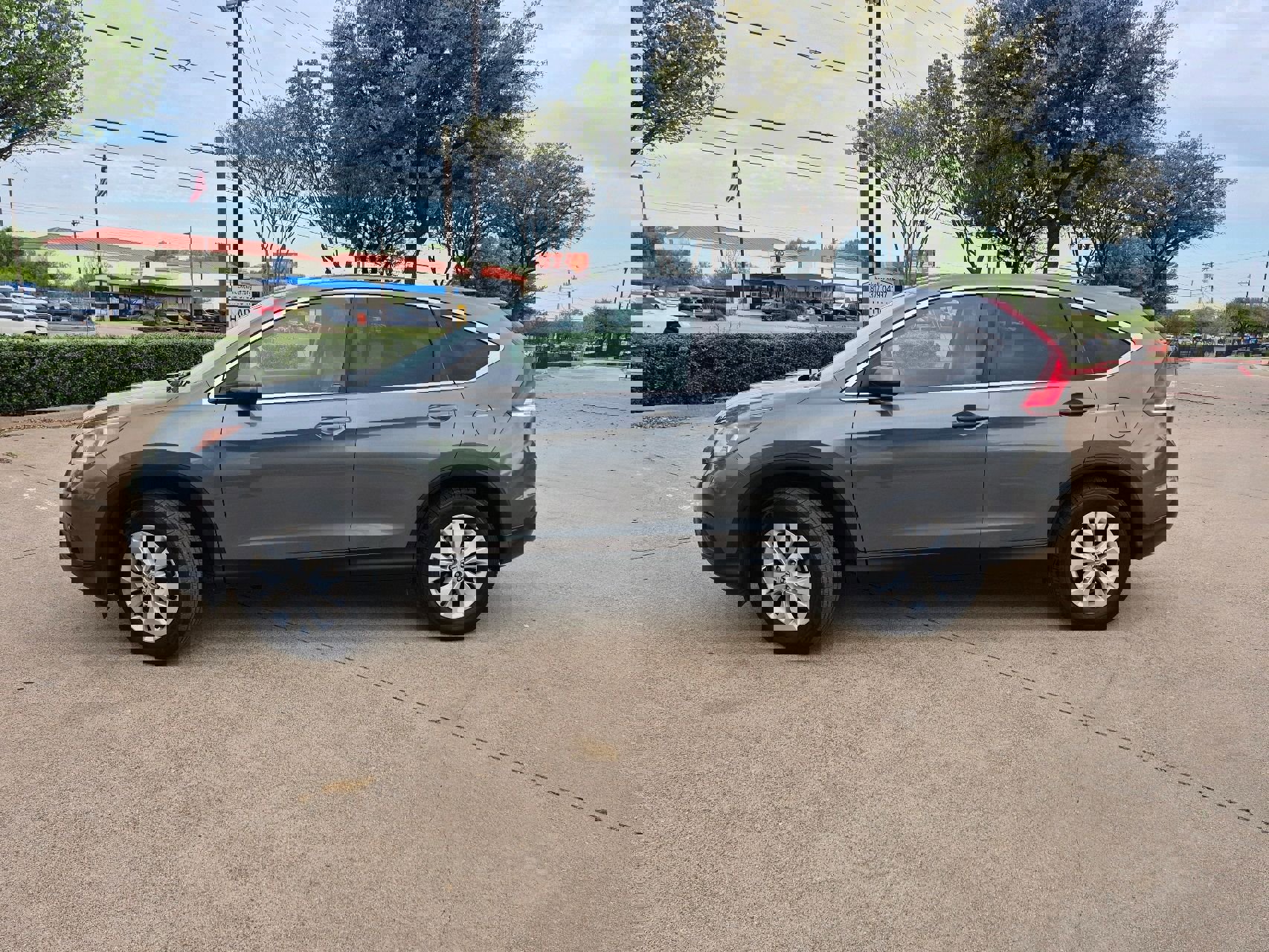 Used 2014 Honda CR-V EX image 2