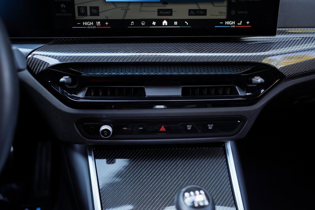 Used 2025 BMW M2 w/ Lighting Package image 32