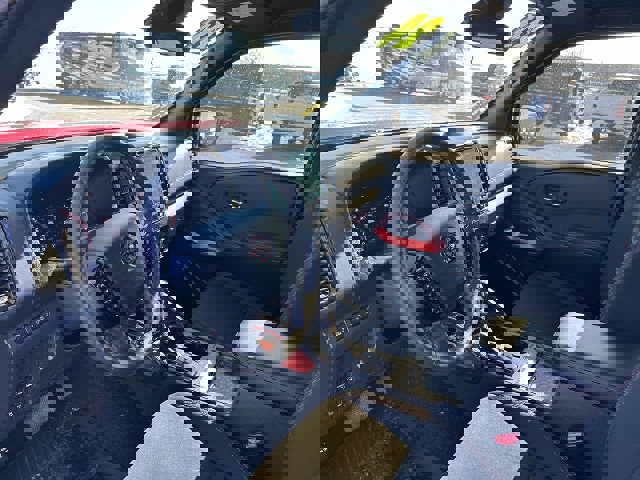 Used 2024 Nissan Frontier PRO-4X w/ Off-Road Protection Package image 24