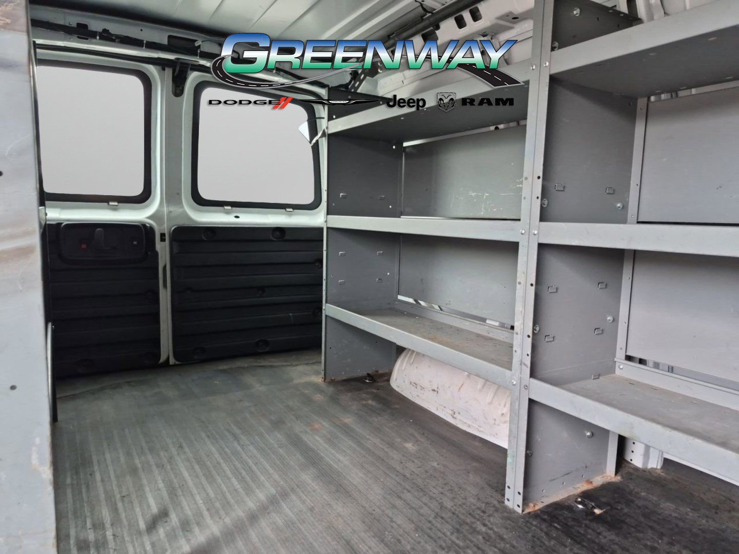 Used 2017 Chevrolet Express 2500 RWD image 14