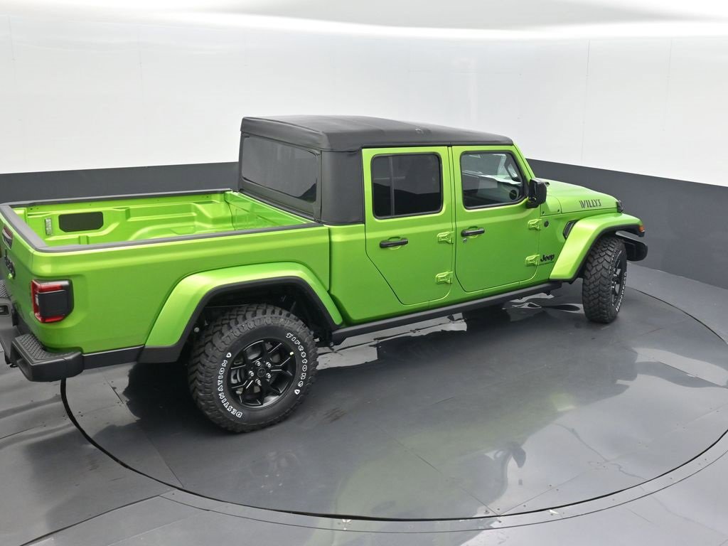 New 2025 Jeep Gladiator Willys image 40