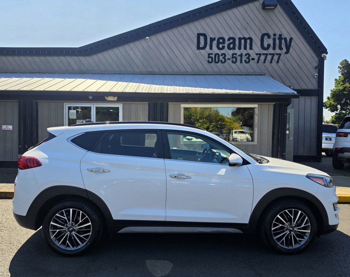 Used 2020 Hyundai Tucson Ultimate w/ Cargo Package AWD/4WD image 3