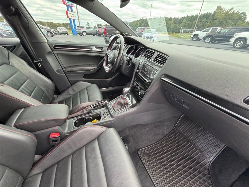 Used 2016 Volkswagen GTI Autobahn w/ Driver Assistance Package FWD image 21