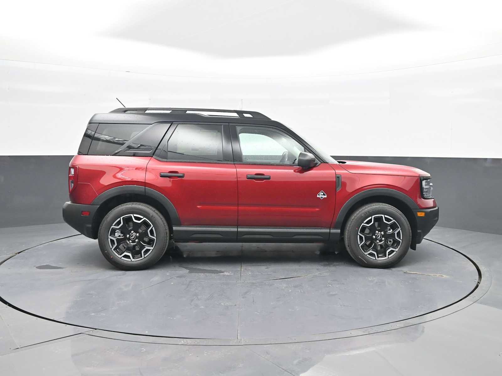New 2026 Ford Bronco Sport Outer Banks w/ Outer Banks Tech Package+ AWD/4WD image 9