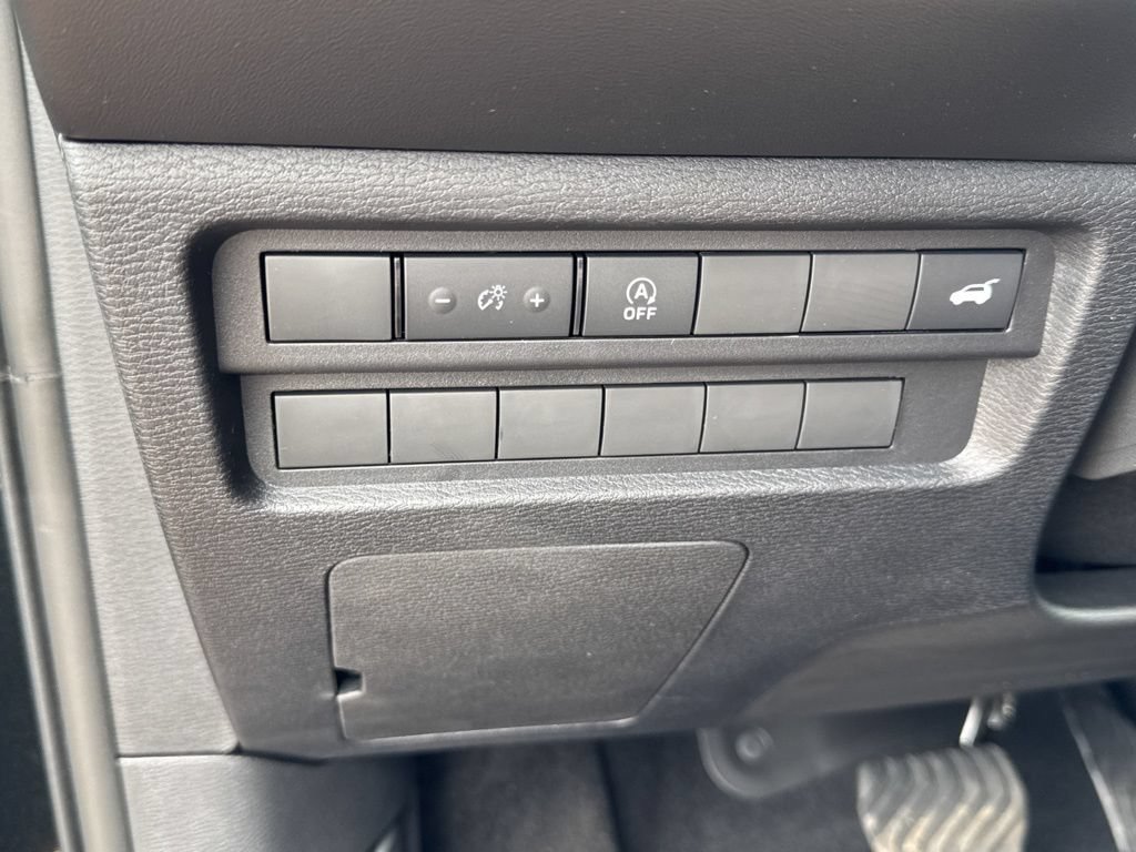 New 2026 Mitsubishi Outlander SE AWD/4WD image 19