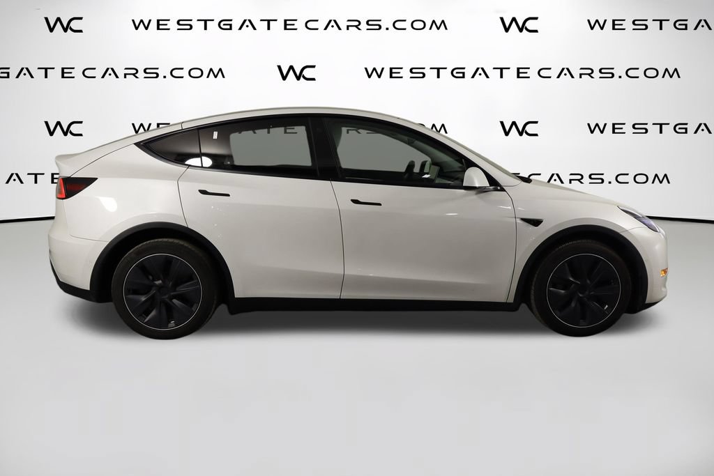 Used 2022 Tesla Model Y Long Range AWD/4WD image 47