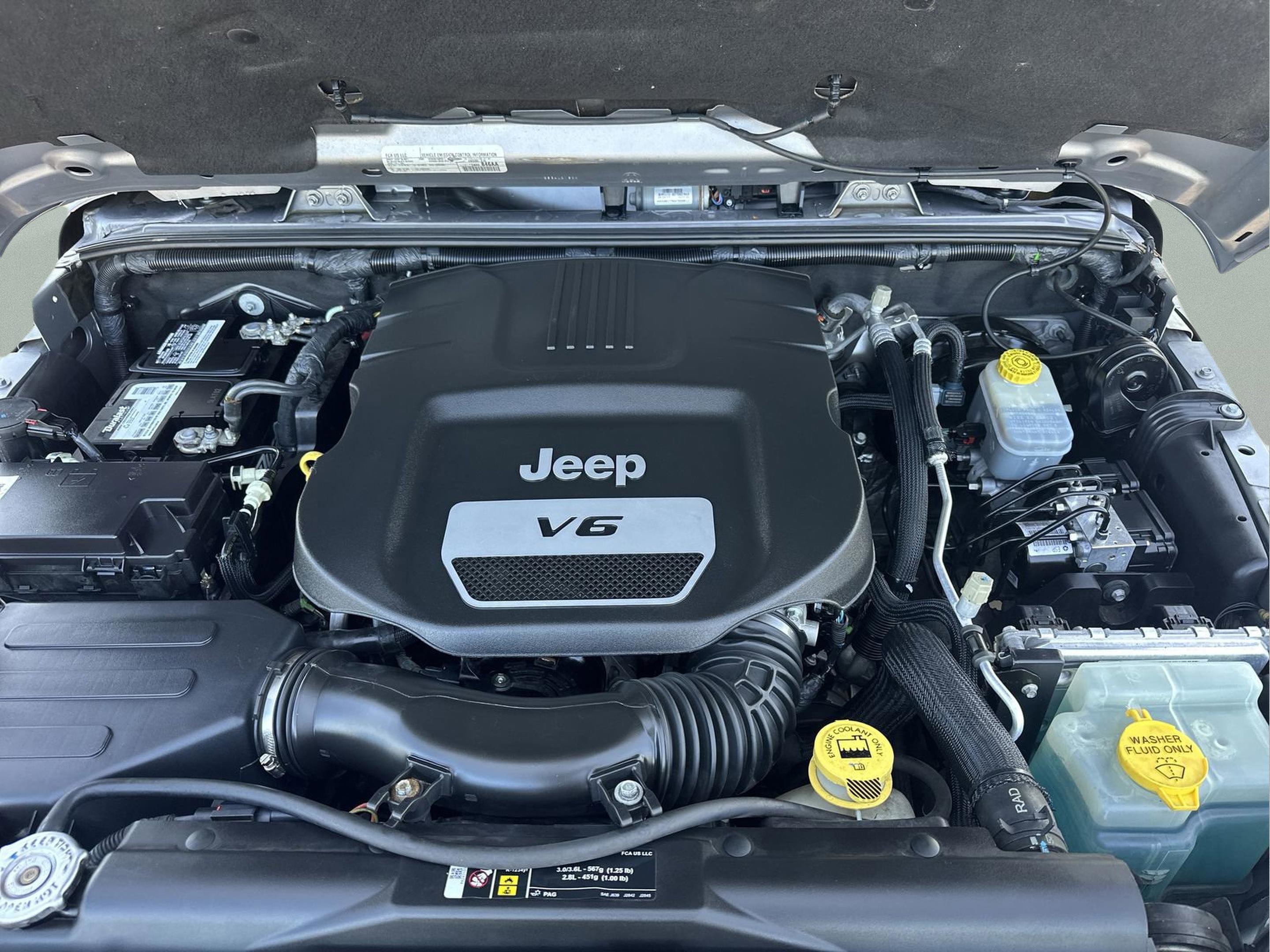 Used 2017 Jeep Wrangler Unlimited Sahara w/ Max Tow Package image 24