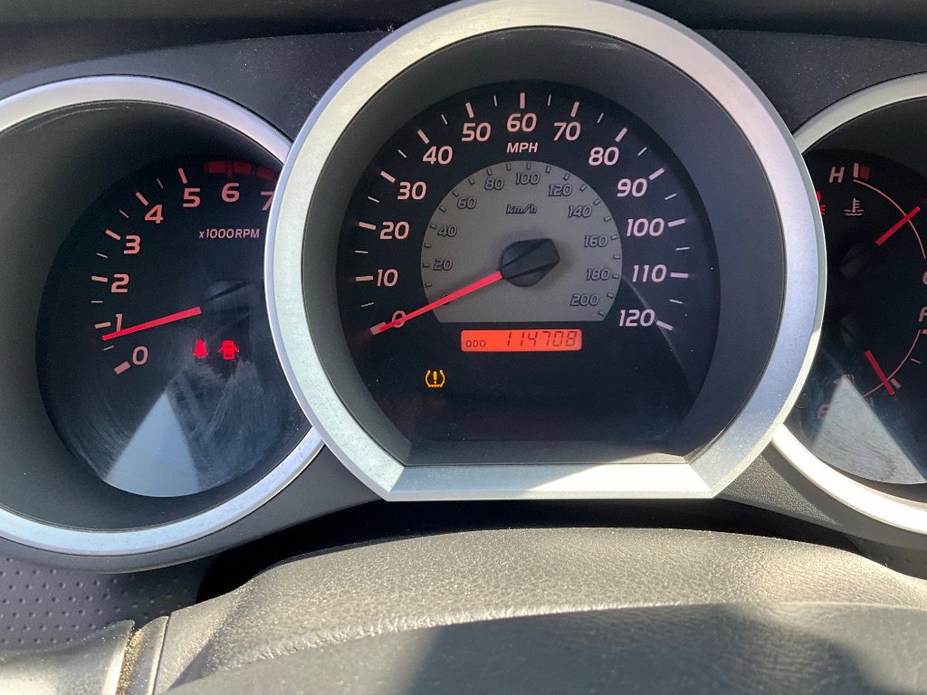 Used 2006 Toyota Tacoma X-Runner RWD image 16