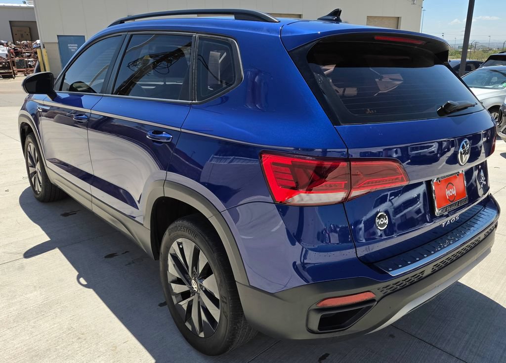 Used 2024 Volkswagen Taos S w/ MDO Package FWD image 7
