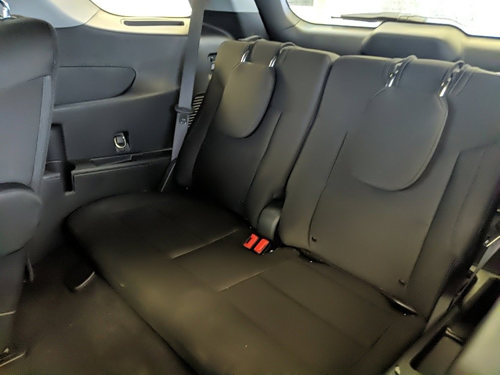 Certified 2023 Ford Explorer XLT image 16