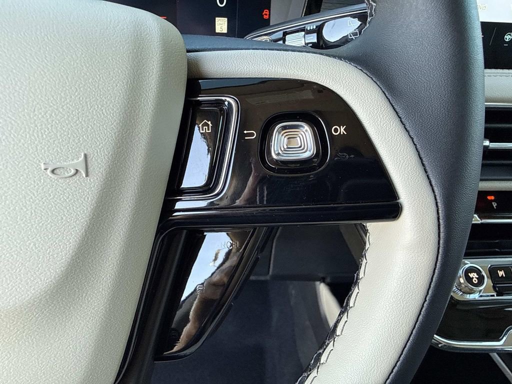 New 2026 Lincoln Corsair Premiere image 29