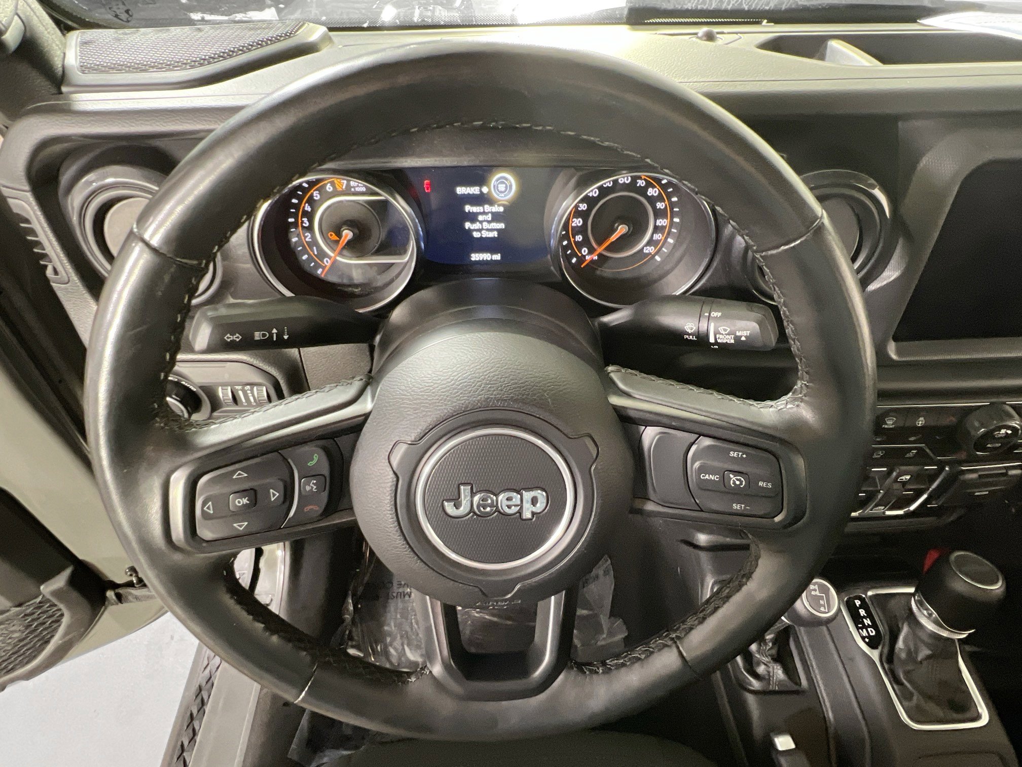 Used 2022 Jeep Gladiator Sport image 11