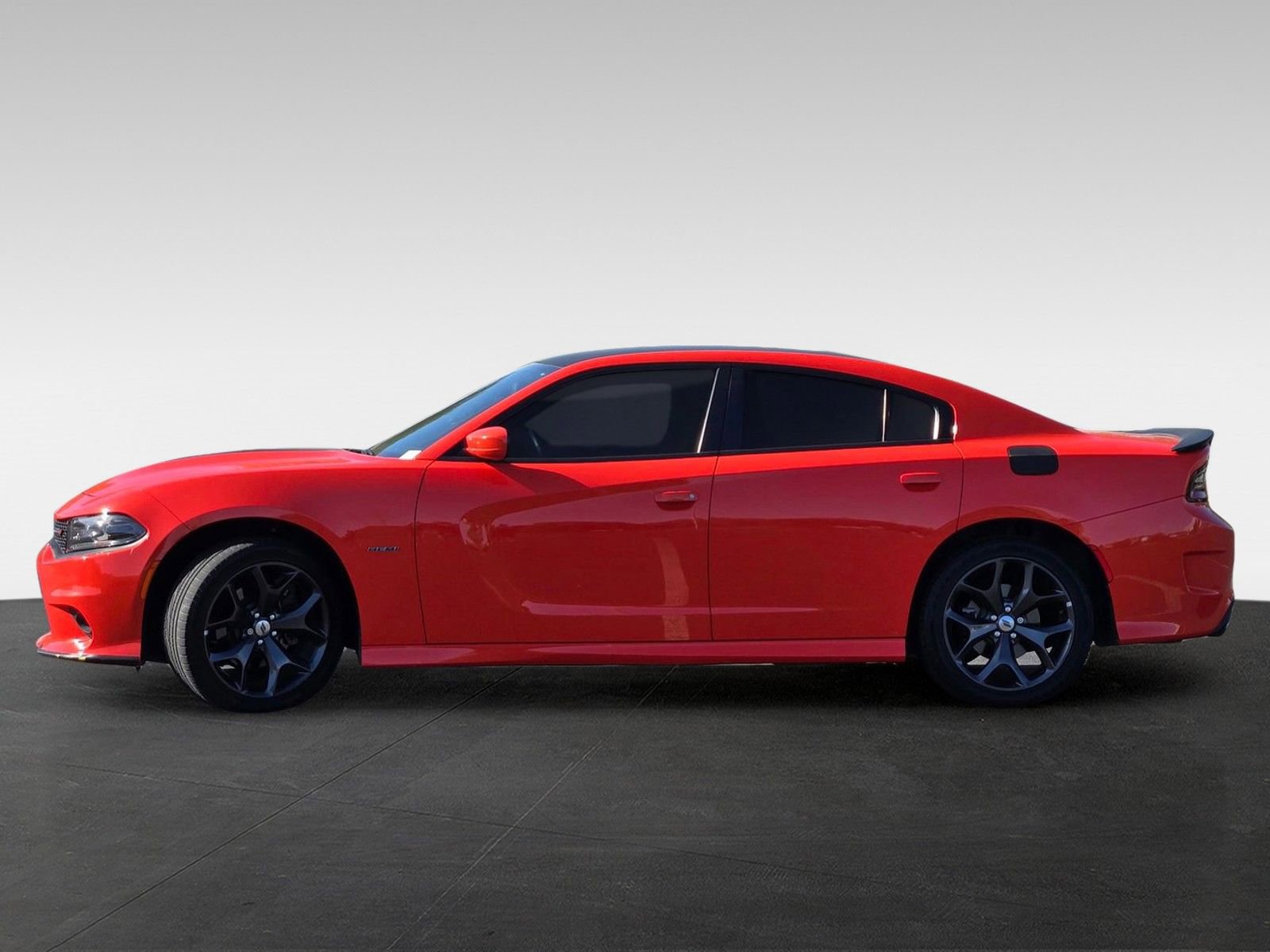Used 2019 Dodge Charger R/T w/ Driver Confidence Group RWD image 7