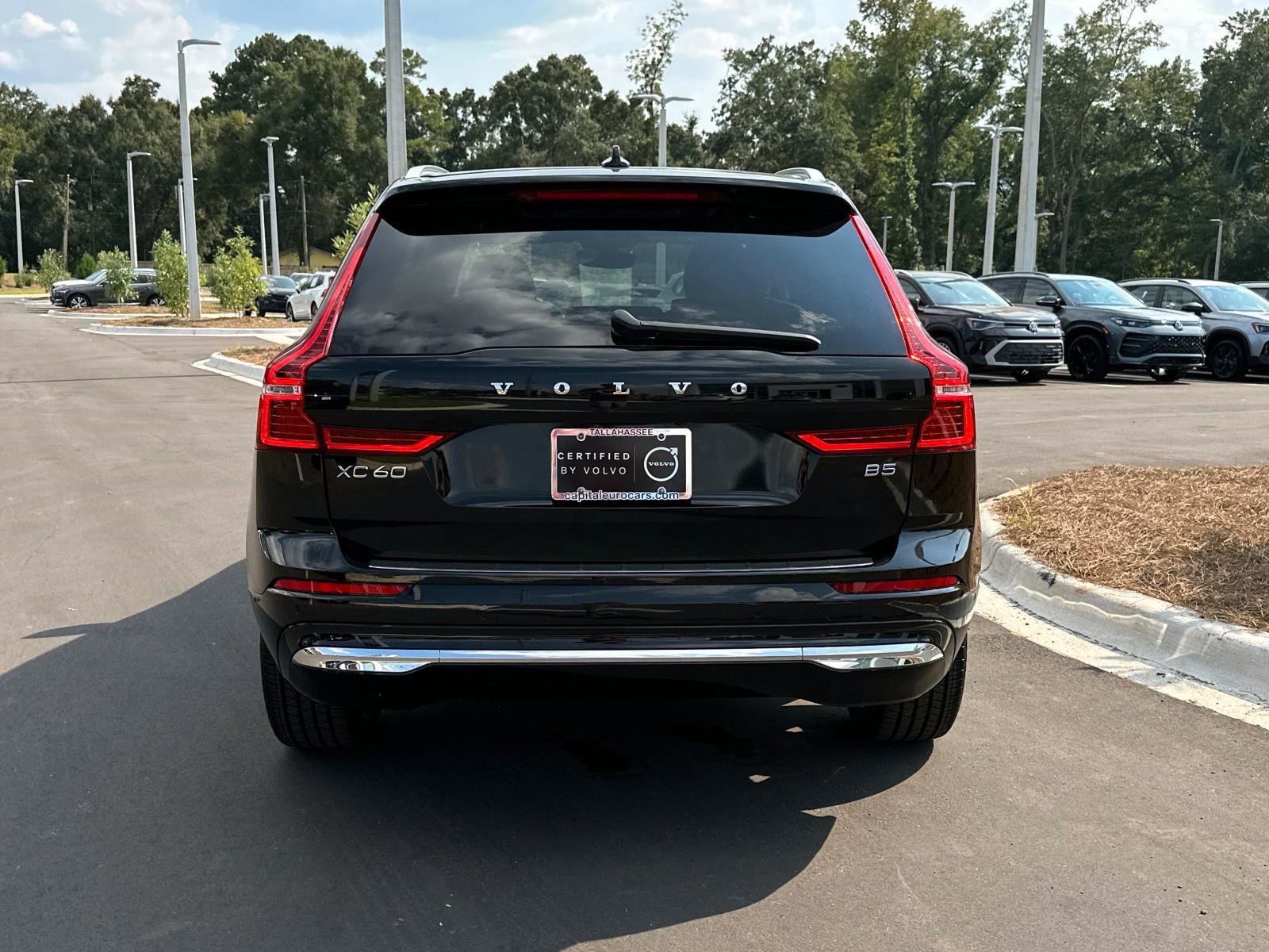 Certified 2023 Volvo XC60 B5 Plus w/ Protection Package Premier image 4
