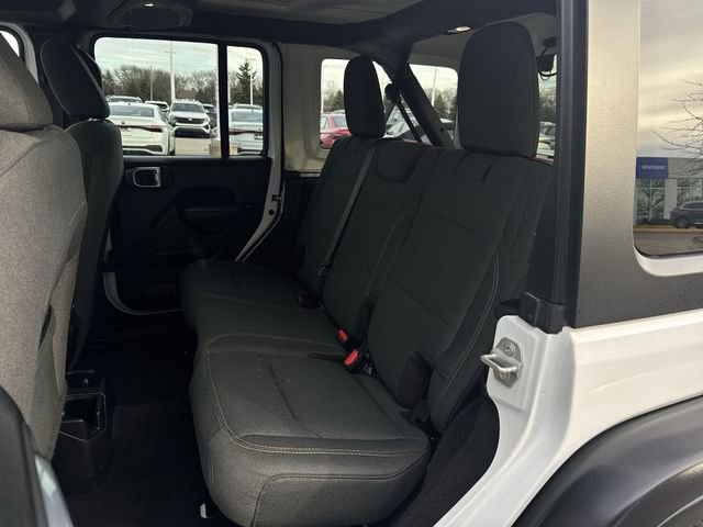 Used 2024 Jeep Wrangler Unlimited Sport AWD/4WD image 26
