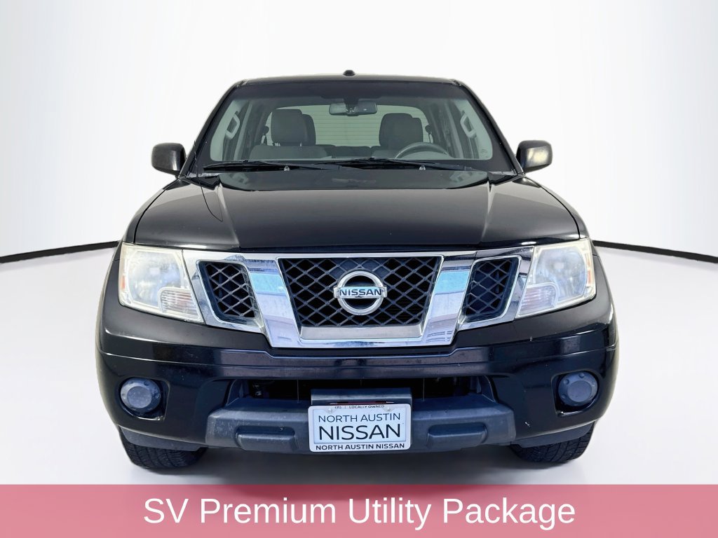 Used 2012 Nissan Frontier SV w/ SV Premium Utility Pkg RWD image 2