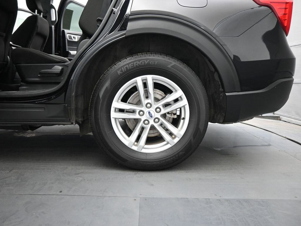 Certified 2022 Ford Explorer XLT image 24