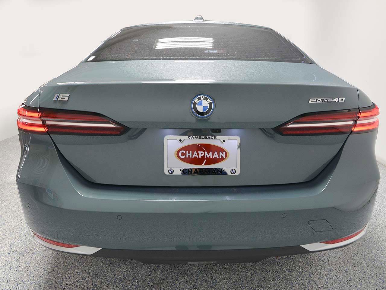 Certified 2025 BMW i5 eDrive40i w/ Premium Package image 4